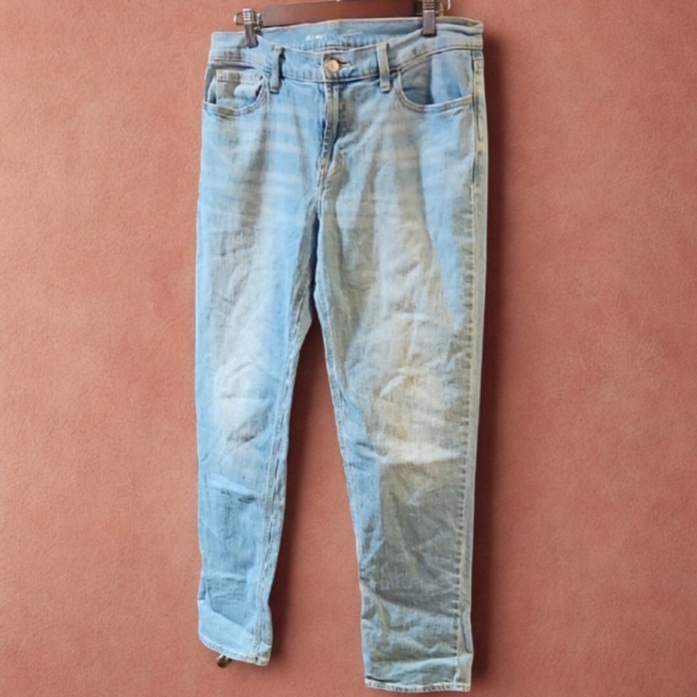Old Navy Mid-Rise Wow Boyfriend Jeans - Light Blue